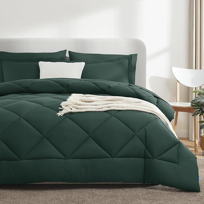 CozyLux Full Size Comforter Sets Forest Green - 7 Pieces Bed in a Bag Full, Luxury Soft Bed Set for All Seasons, Bedding Set with Down Alternative Comforter, Sheets, Pillowcases & Shams