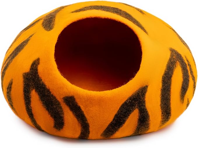 Woolygon Premium Felt Cat Cave Bed – Wool Kitty Beds Handcrafted Kitten Caves Bed for Indoor Cats - Made from 100% Eco-Friendly Merino Wool, Foldable Cat Hidewawy Covered Cat House Pod-Mewly Pet