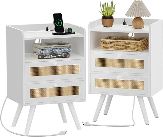 SUPERJARE 2 Drawer Night Stand with Charger Station, Boho Rattan Nightstand Set of 2, 25.2 Inch Tall Bed Side Table with Solid Wood Feet, End Table, Open Storage, Synthetic Rattan, for Dorm, White