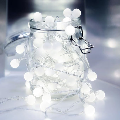 WERTIOO Battery Operated String Lights 33ft 100 LEDs Globe Christmas Lights with Remote Control for Outdoor/Indoor Bedroom,Garden,Christmas Tree[8 Modes,Timer ] (White)