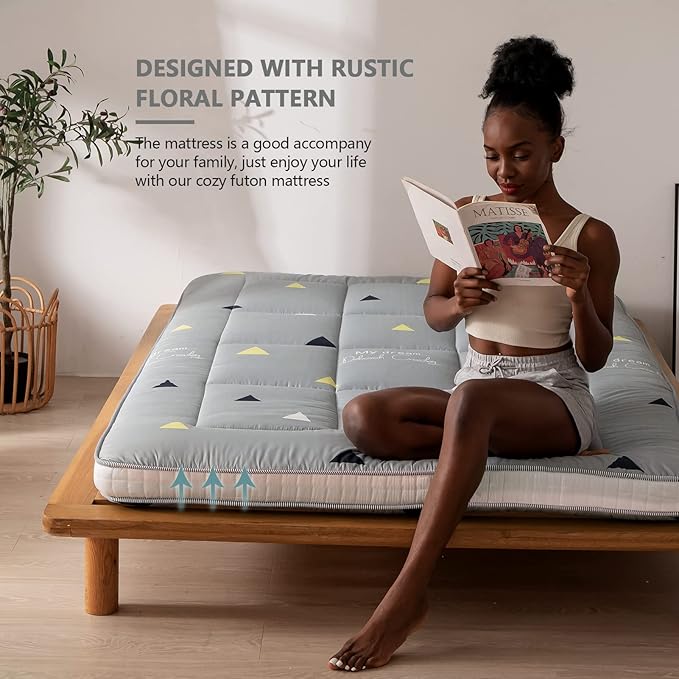 MAXYOYO Grey Triangle Futon Mattress, Japanese Floor Mattress Quilted Bed Mattress Topper, Extra Thick Folding Sleeping Pad Breathable Floor Lounger Guest Bed for Camping, Queen Size