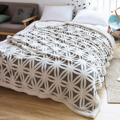 LOMAO Sherpa Fleece Blanket 90x110 Fuzzy Soft Throw Blanket Dual Sided Blanket for Couch Sofa Bed (Grey, 90''x110'')