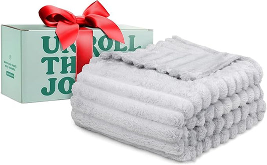 GO Premium Plush Soft Throw Blanket for Couch - Light Gray Fleece Blanket for Living Room, Bedroom, Home Decor - Small Couch Blanket for Men, Women (50x60 Inches)