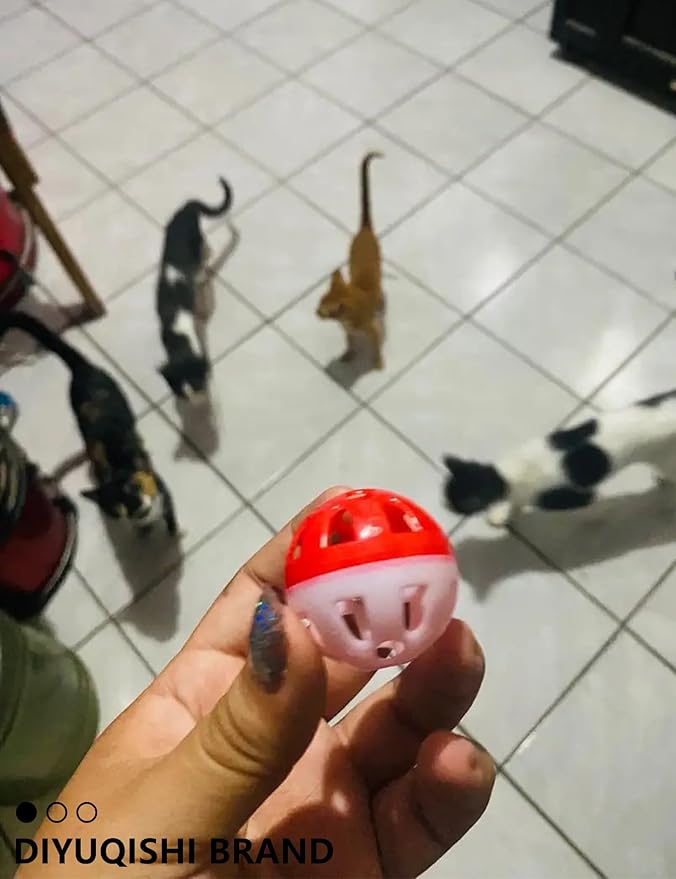 40-Piece Cat Toy Set for Indoor Cats and Kittens (1.5'' - 2.3'', Cat Toys Ultimate Pack)-Mewly Pet