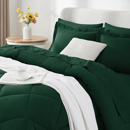 CozyLux California King Comforter Set Emerald Green - Cal King Bed in a Bag 7 Pieces, Luxury Soft Bed Set for All Seasons, Bedding Set with Down Alternative Comforter, Sheets, Pillowcases & Shams