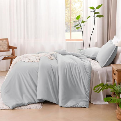 Litanika Light Grey Comforter King Size, 3 Pieces Lightweight Solid Bedding Comforter Set, All Season Fluffy Bed Set (104x90In Comforter & 2 Pillowcases)