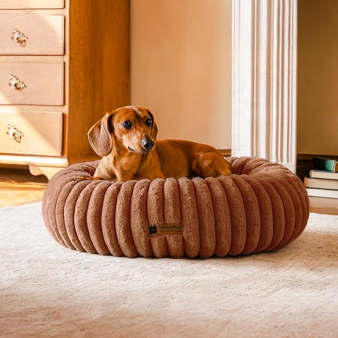 MEWOOFUN Donut Dog Beds for Small Dog, Calming Bed Round Cute Puppy Bed with Non-Slip Bottom, Fluffy Washable Pet Bed for Puppy and Kitten (Dark Brown, XS (20x20x6))-Mewly Pet