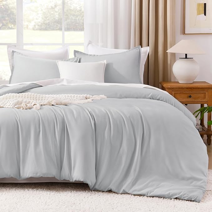 Litanika Oversized King Comforters Light Grey Super King Plus Size, 3 Pieces Lightweight Solid Bedding Comforter Set, All Season Fluffy Bed Set (128x120In Comforter & 2 Pillowcases)