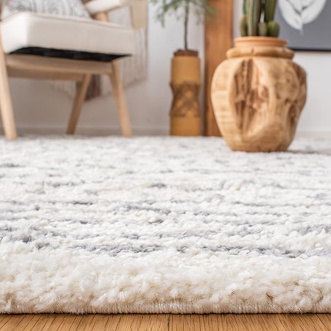 SAFAVIEH Arizona Shag Collection Area Rug - 2'3" x 16' Runner, Ivory/Grey, Geometric Design, Plush 1.6 Inch Thick Ideal for High Traffic Areas in Living Room, Bedroom, Dining (ASG741F)