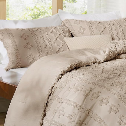 Bedsure Tufted Boho Comforter Set King Size - Khaki Boho Bed Set, GentleSoft™ 3 Pieces Farmhouse Shabby Chic Embroidery Bedding, Gifts for Woman, Soft Jacquard King Comforter for All Seasons