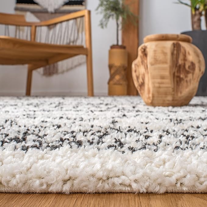 SAFAVIEH Area Rug 8x10 - Arizona Shag Collection - Large - Ivory & Black, Moroccan Design, Non-Shedding & Easy Cleaning, Ultra Plush Thick Pile, Ideal for Living Room, Bedroom, Dining Space (ASG741Z)