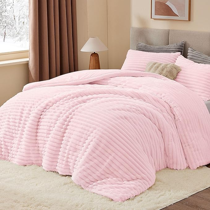BEDELITE Fleece Queen Comforter Set -Super Soft & Warm Fluffy Cherry Blossom Bedding, Luxury Fuzzy Heavy Bed Set for Winter with 2 Pillow Cases