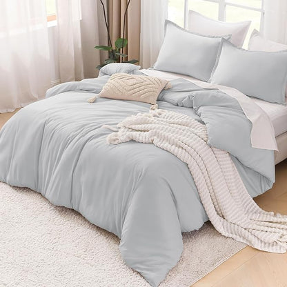 Litanika Light Grey Comforter Full Size, 3 Pieces Lightweight Solid Bedding Comforter Set, All Season Fluffy Bed Set (79x90In Comforter & 2 Pillowcases)