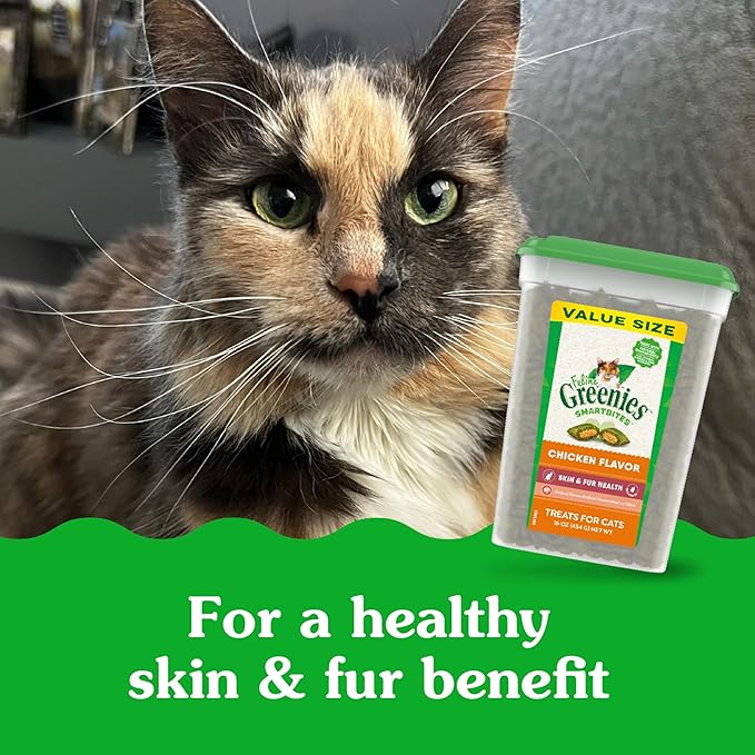 Greenies Feline Smartbites Skin & Fur Health Crunchy and Soft Cat Treats, Chicken Flavor, 16 oz. Tub-Mewly Pet