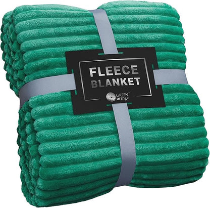 GO Premium Ultra Soft Fleece Blanket, Super Large Queen Size - Emerald Green Color, Perfect Cozy Gift, Super Warm Comfy - ECO-Certified, Hypoallergenic, 90" x 90"