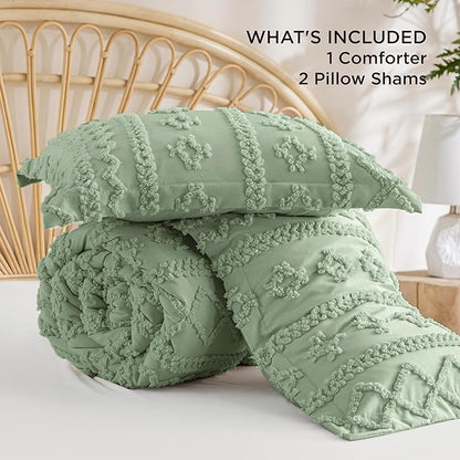 Bedsure Tufted Boho Comforter Set Full Size - Sage Green Boho Bed Set, GentleSoft™ 3 Pieces Farmhouse Shabby Chic Embroidery Bedding, Gifts for Woman, Soft Jacquard Full Comforter for All Seasons