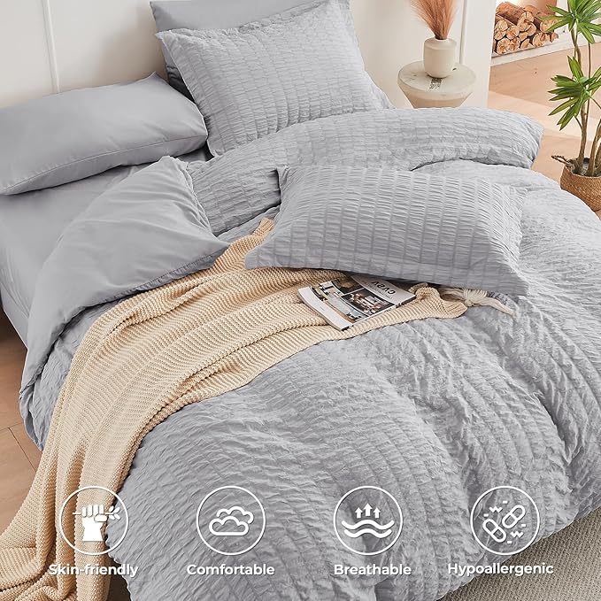 HYMOKEGE Light Grey California King Comforter Set Seersucker 7 Pieces, All Season Luxury Bed in a Bag for Bedroom, Bedding Set with Comforters, Sheets, Pillowcases & Shams