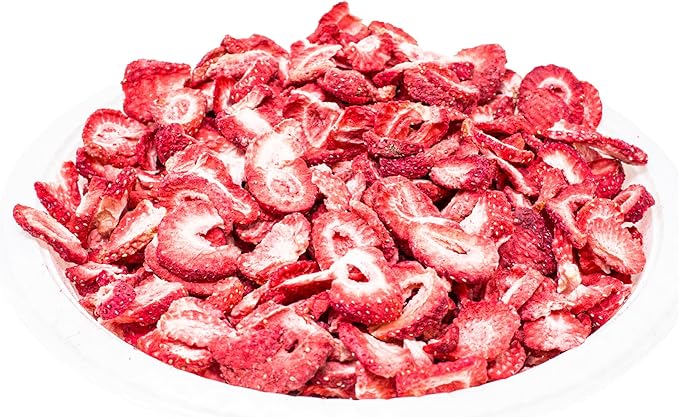 hotspot pets Freeze Dried Strawberry Treats for Small Animals, Cats & Dogs - Reasealable 1lb Big Bag Single Ingredient All Natural- Perfect for Training, Small Reward or Snack-Mewly Pet