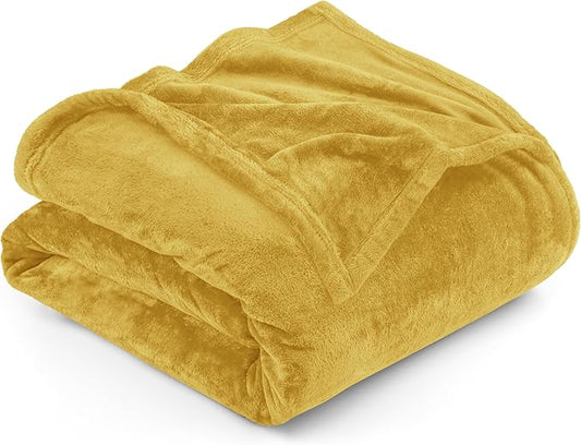 Utopia Bedding Fleece Blanket Twin Size Gold 300GSM Luxury Anti-Static Fuzzy Soft Microfiber Bed Blanket (60x80 Inch)