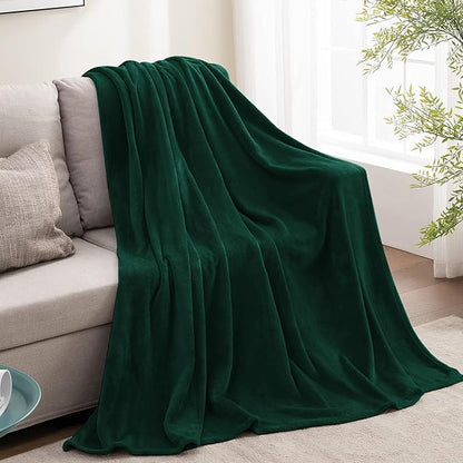 BEDELITE Fleece Blanket Twin Size Forest Green Throw Blankets for Couch & Bed, 300GSM Luxury Plush Cozy Fuzzy Blanket 60x80 inches, Super Soft Warm Lightweight Throw Blanket for Travel Camping