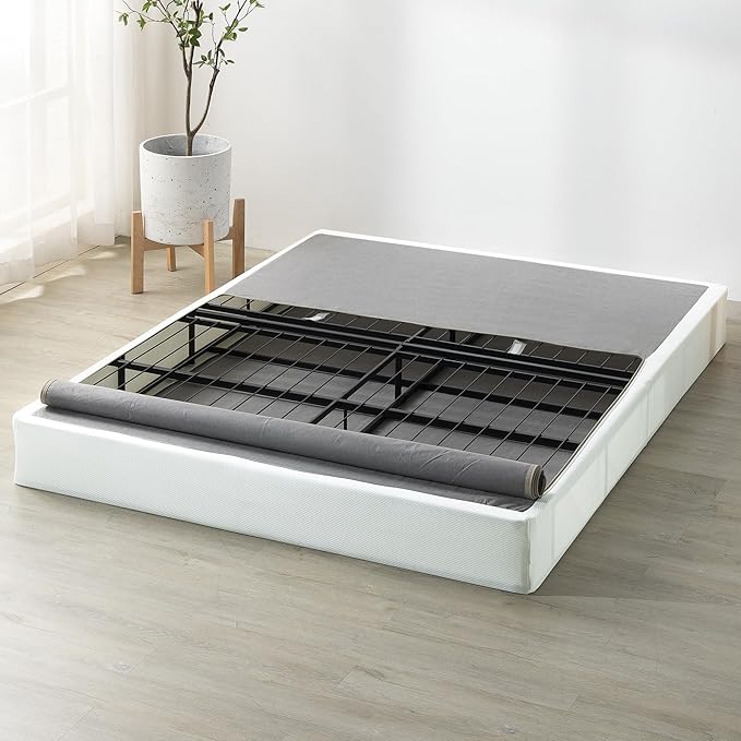 ZINUS 7.5 Inch Box Spring with Cover, No Assembly Mattress Foundation, Sturdy Metal Structure, Queen, White
