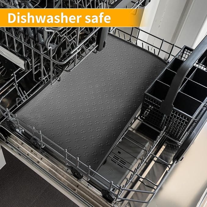 Ptlom Pet Placemat for Dog and Cat, Mat for Prevent Food and Water Overflow, Suitable for Small, Medium and Big Pet, 18" 12", Black, Silicone-Mewly Pet