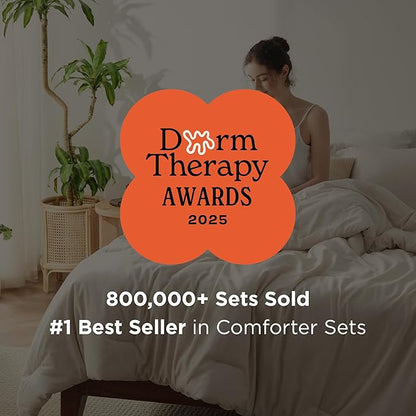 Bedsure Oversized King Comforter Set - Black Soft Bedding for All Seasons, Cationic Dyed Bed Set, 3 Pieces, 1 Oversized King Size Comforter (120"x98") and 2 Pillow Shams (20"x36"+2")