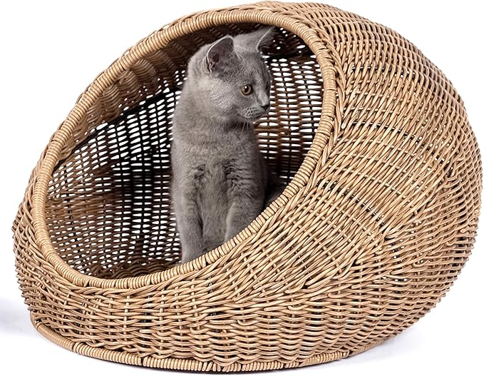 D+GARDEN Wicker Cat Bed Dome for Medium Indoor Cats - a Covered Cat Hideaway Hut of Faux Rattan Houses Pets in Dome Basket, Washable-Mewly Pet