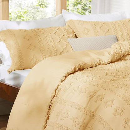 Bedsure Tufted Boho Comforter Set California King - Yellow Boho Bed Set, GentleSoft™ 3 Pieces Farmhouse Shabby Chic Embroidery Bedding, Gifts for Woman, Soft Jacquard Comforter for All Seasons