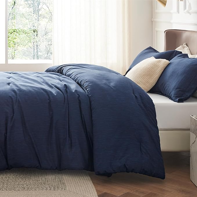 Bedsure Full Comforter Set - Navy Soft Bedding for All Seasons, Cationic Dyed Bed Set, 3 Pieces, 1 Full Size Comforter (82"x86") and 2 Pillow Shams (20"x26"+2")