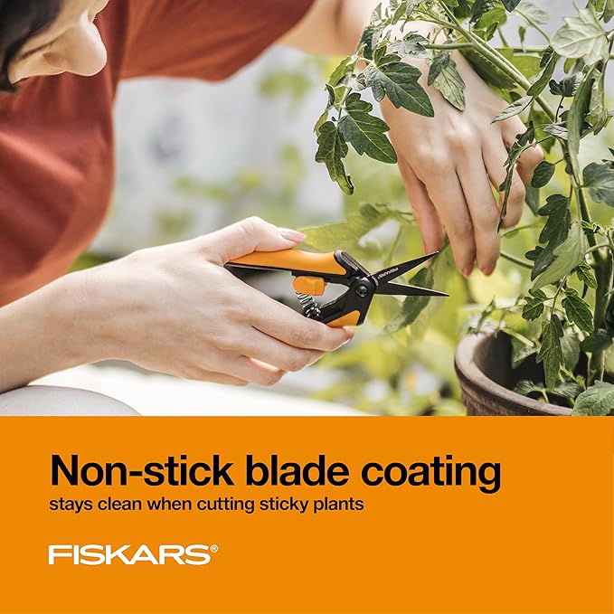 Fiskars 6" Pruning Scissors for Flowers, Buds, Weeds and Small Plants, Garden Snips with Resin Resistant Nonstick Stainless Steel Blades, Gardening Trimmers with Comfortable Handle-Mewly Pet