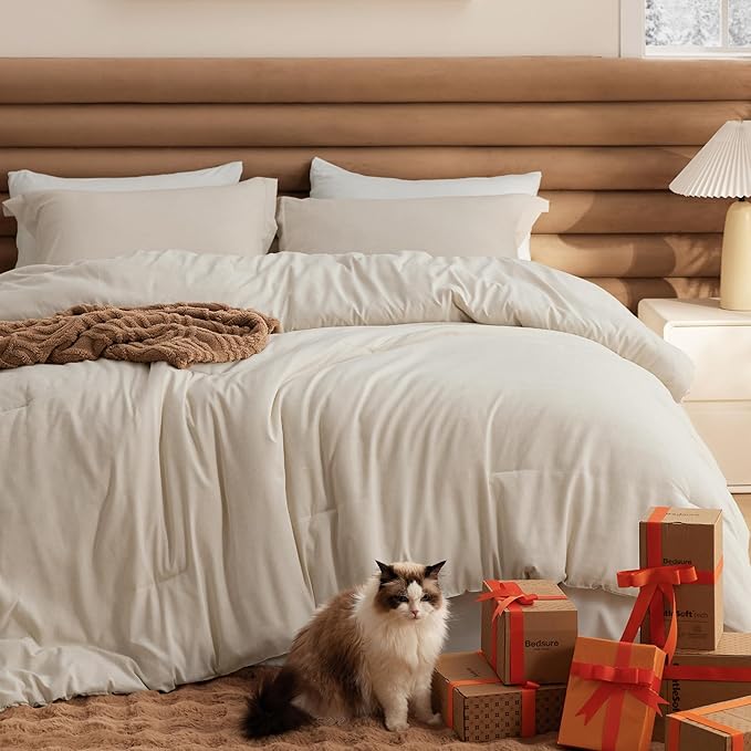 Bedsure Super King Comforter Set - Beige Soft Bedding for All Seasons, Cationic Dyed Bed Set, 3 Pieces, 1 Super King Size Comforter (120"x120") and 2 Pillow Shams (20"x36"+2")