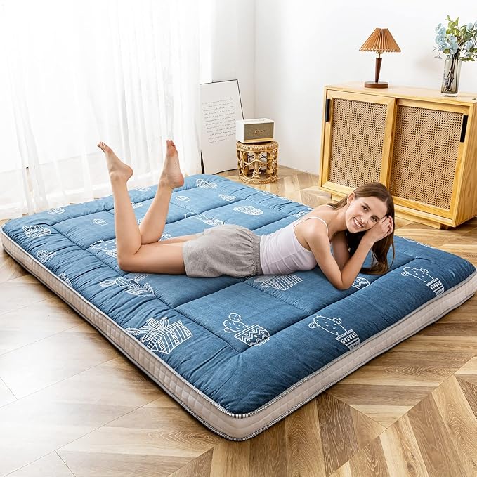 MAXYOYO Grey Cactus Pattern Queen Size Futon Mattress, Quilted Bed Mattress Topper, Extra Thick Folding Sleeping Pad, Breathable Floor Lounger, Guest Bed for Camping, Couch