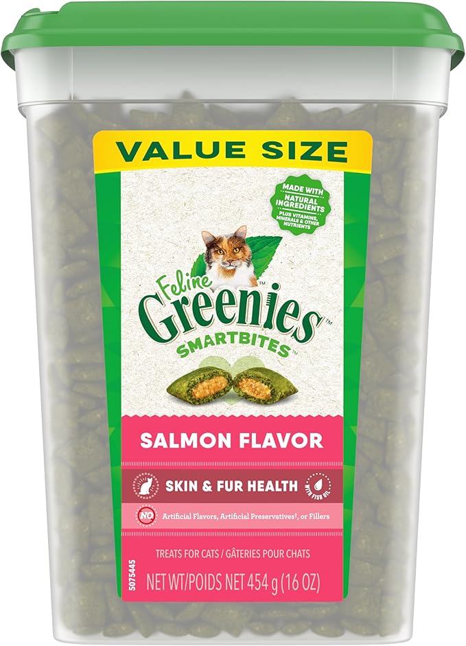 Greenies Feline Smartbites Skin & Fur Health Crunchy and Soft Cat Treats, Salmon Flavor, 16 oz. Tub-Mewly Pet
