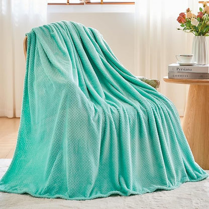 NEWCOSPLAY Super Soft Queen Blanket Aqua Premium Silky Flannel Fleece Leaves Pattern Lightweight Bed Blanket All Season Use (Aqua, Queen(90"x90"))