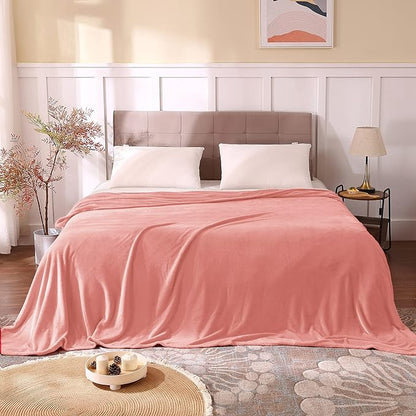 BEDELITE Fleece Blanket King Size Blankets for Bed, Luxury Plush Cozy Fuzzy Blanket 108x90 inches, Super Soft Warm Lightweight Throw Blanket All Seasons Suitable, Pink