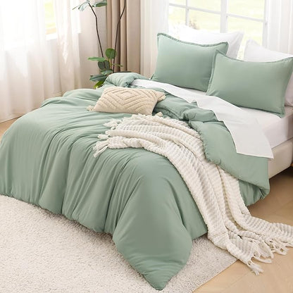 Litanika Oversized King Comforter Set 120x120, 3 Pieces Sage Green Super King Lightweight Solid Bedding Set, All Season Fluffy Bed Set Quilt Blanket