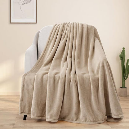 BEAUTEX Fleece Blanket King Size Super Soft Flannel Throw Blanket Lightweight Fuzzy Plush Blanket for Couch Sofa or Bed All Seasons (Ivory, 108" x 90")