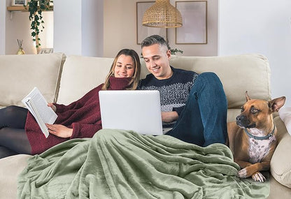 Utopia Bedding Fleece Blanket Twin Size Sage Green 300GSM Luxury Anti-Static Fuzzy Soft Microfiber Bed Blanket (60x80 Inch)