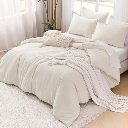 Litanika Queen Comforter Set Beige, 3 Pieces Lightweight Fluffy Solid Bedding Comforter Set, Down Alternative Comforter All Season Bed Set Gift Choice