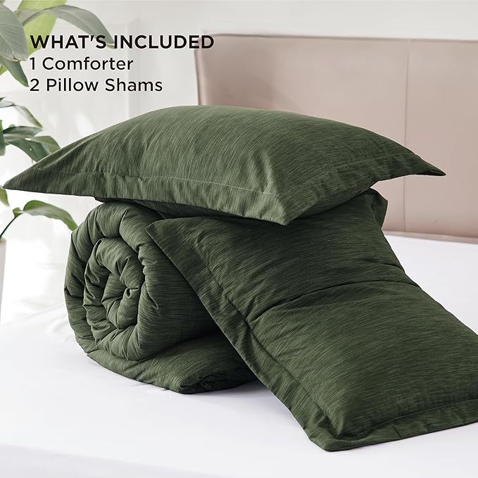 Bedsure Oversized Queen Comforter Set - Dark Green Soft Bedding for All Seasons, Cationic Dyed Bed Set, 3 Pieces, 1 Oversized Queen Size Comforter (98"x98") and 2 Pillow Shams (20"x26"+2")
