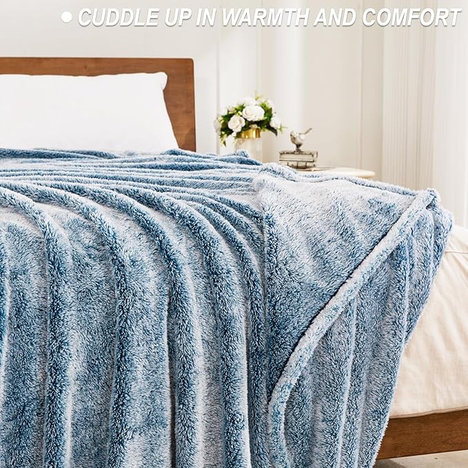 Exclusivo Mezcla Plush Fuzzy Fleece Bed Blanket King Size, Super Soft, Fluffy and Warm Blankets, Suitable for All Seasons (Mixed Teal, 90x104 Inches)