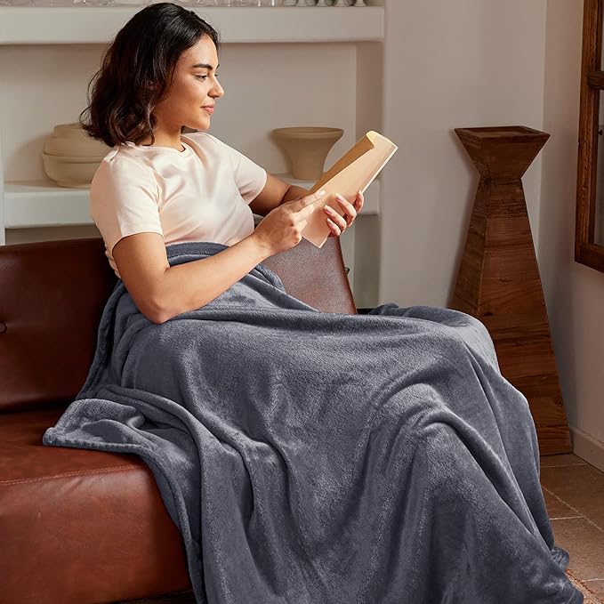 Exclusivo Mezcla Fleece Throw Blanket for Couch, Sofa, 300GSM Super Soft and Warm Blankets, Dark Grey Throw All Season Use, Cozy, Plush, Lightweight, 50x60 Inches