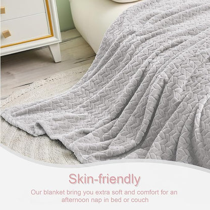 Exclusivo Mezcla Fleece Twin Size Blanket for Bed, 90x66 Inches Soft Cozy Jacquard Flannel Blankets, Lightweight Fuzzy Plush Warm for Winter, Light Grey