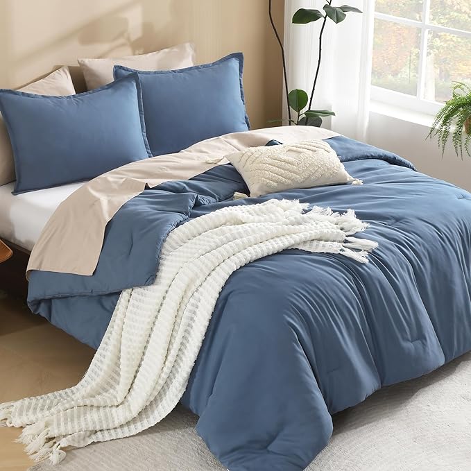 Litanika Haze Blue Comforter King Size, 3 Pieces Lightweight Solid Bedding Comforter Set, All Season Fluffy Bed Set (104x90In Comforter & 2 Pillowcases)