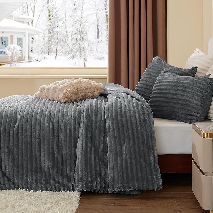 BEDELITE Fleece Twin Comforter Set -Super Soft & Warm Fluffy Grey Bedding, Luxury Fuzzy Heavy Bed Set for Winter with 1 Pillow case