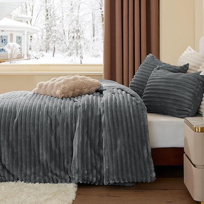 BEDELITE Fleece Queen Comforter Set -Super Soft & Warm Fluffy Grey Bedding, Luxury Fuzzy Heavy Bed Set for Winter with 2 Pillow Cases
