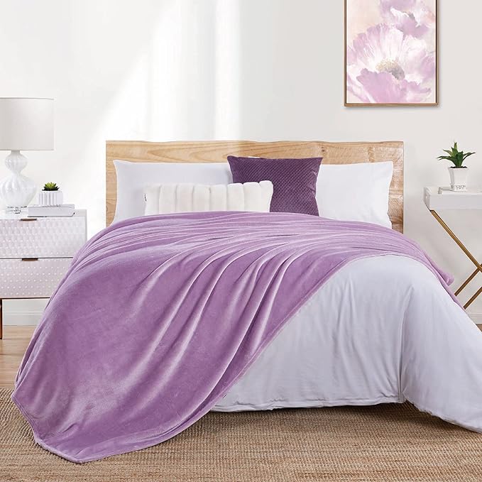Walensee Fleece Blanket Plush Throw Fuzzy Lightweight (Queen Size 90x90 Lilac) Super Soft Microfiber Flannel Blankets for Couch, Bed, Sofa Ultra Luxurious Warm and Cozy for All Seasons