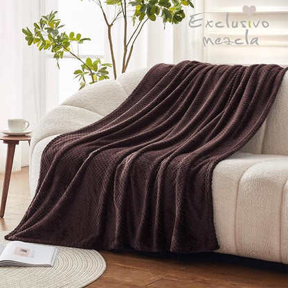 Exclusivo Mezcla Fleece Throw Blanket Extra Large, Super Soft and Warm Blankets for Couch, Sofa and Bed Waffle Textured, Cozy, Fuzzy and Lightweight (Coffee, 50x70 Inches)