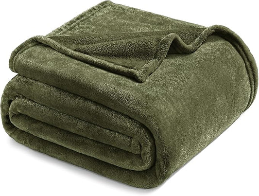 Exclusivo Mezcla Fleece Blanket King Size for Bed, Super Soft and Warm, All Season Use, Cozy, Plush, Lightweight, 90x104 Inches, Olive Green